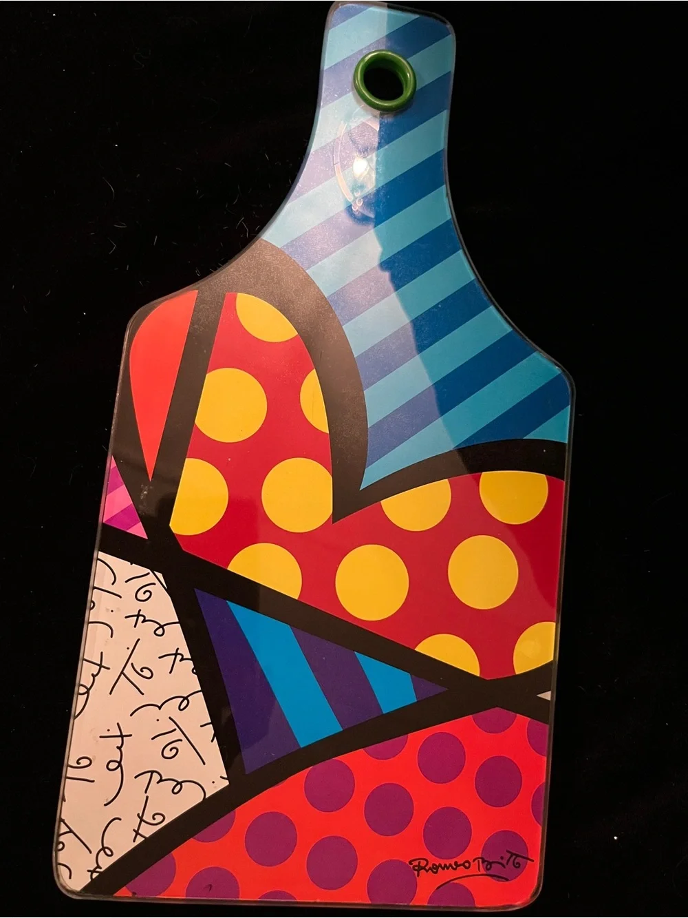 ROMERO BRITTO TEMPERED GLASS CUTTING BOARD ICONIC HEART